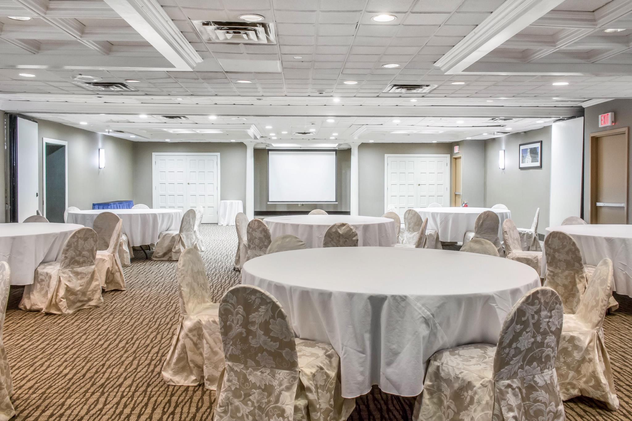 Comfort Inn Medford-Long Island מראה חיצוני תמונה
