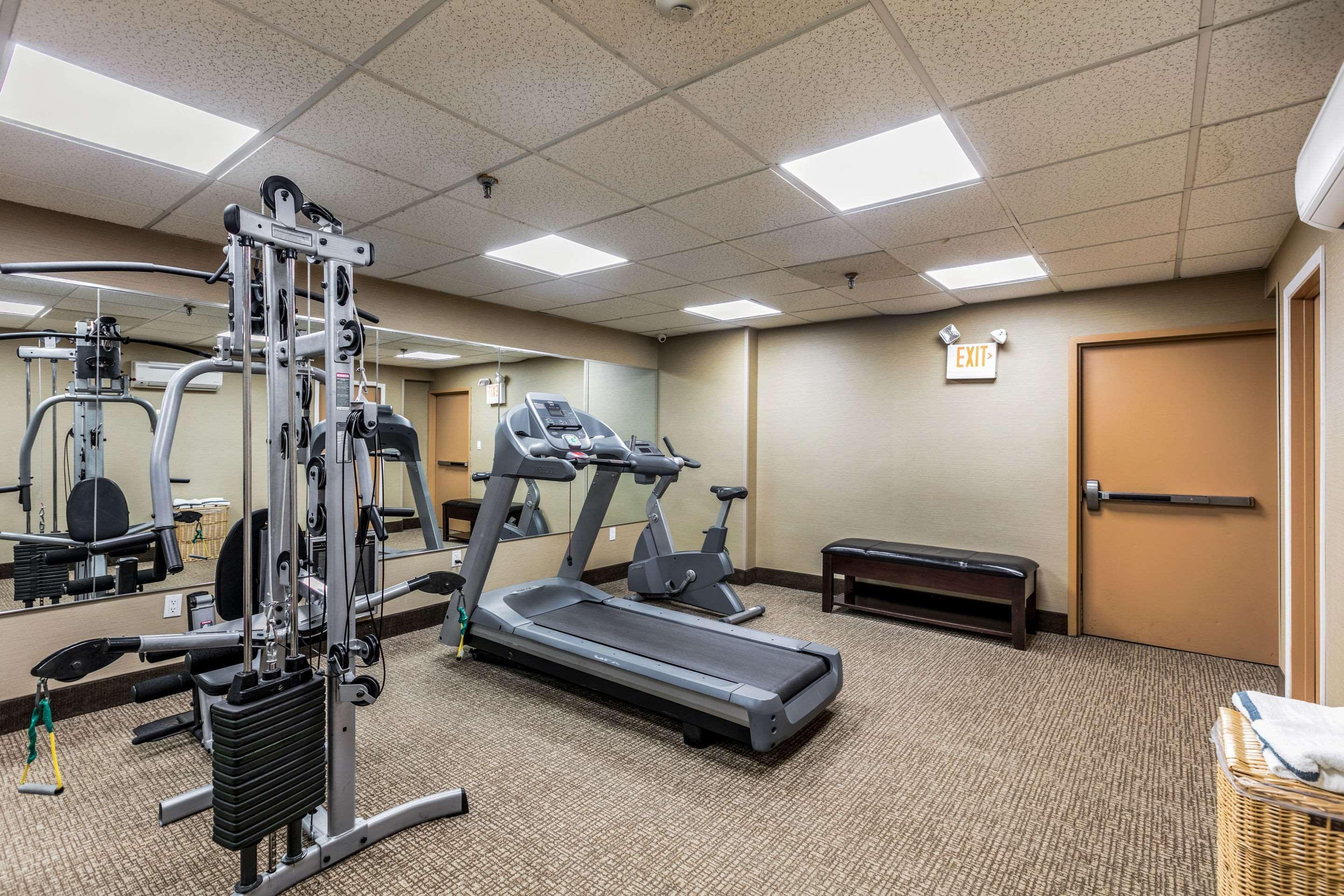 Comfort Inn Medford-Long Island מראה חיצוני תמונה