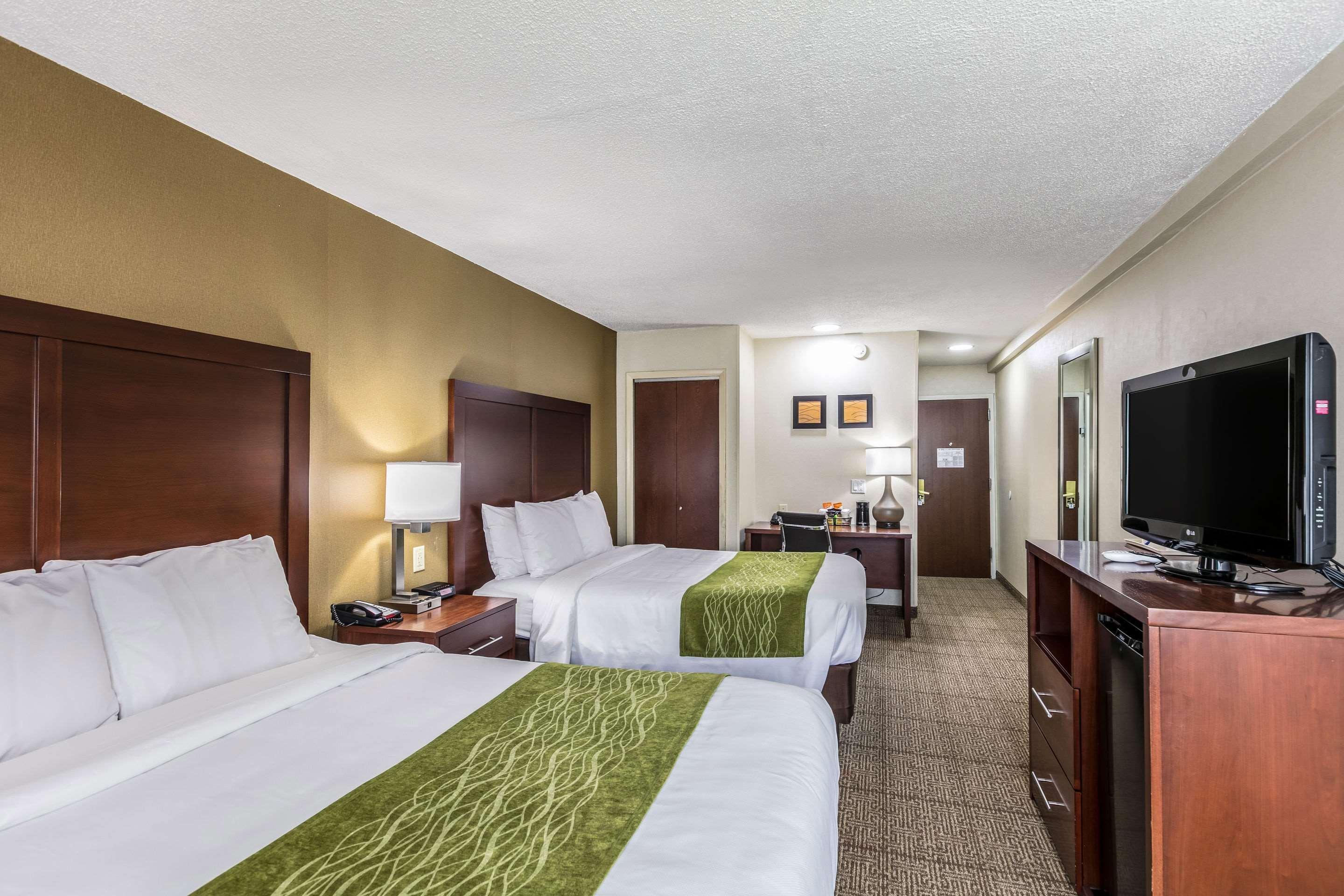 Comfort Inn Medford-Long Island מראה חיצוני תמונה