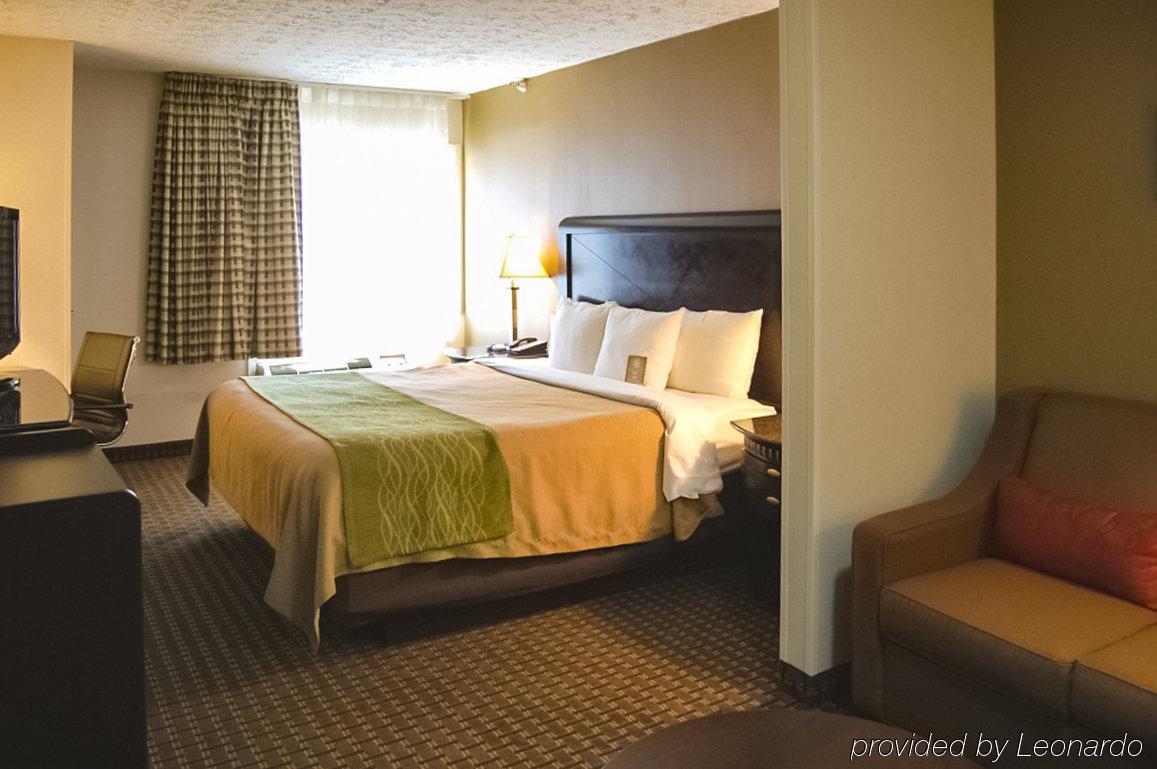 Comfort Inn Medford-Long Island מראה חיצוני תמונה