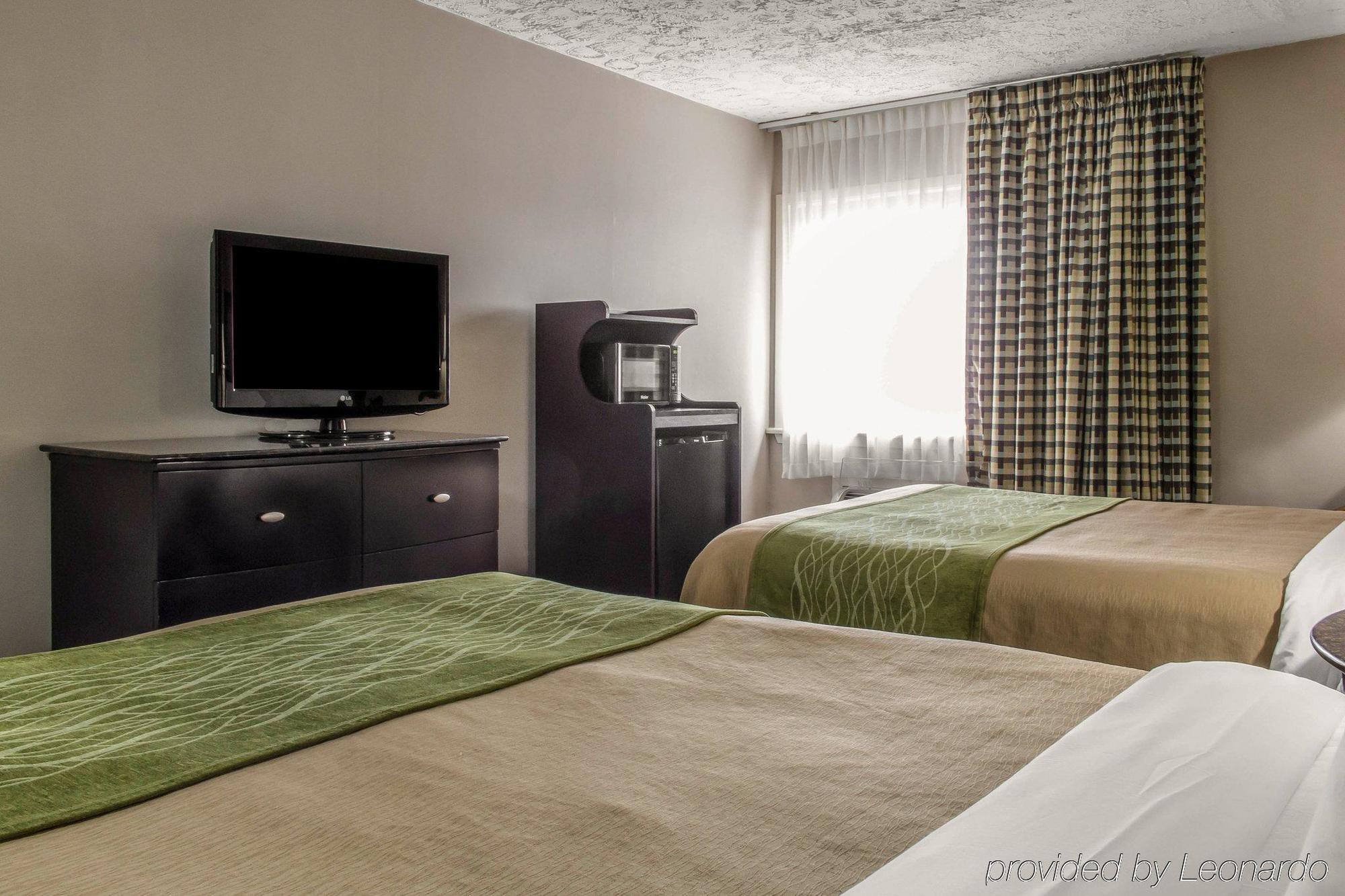 Comfort Inn Medford-Long Island מראה חיצוני תמונה