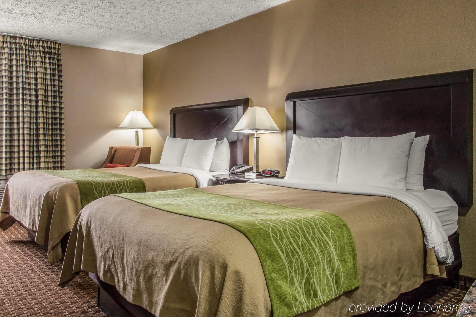 Comfort Inn Medford-Long Island מראה חיצוני תמונה